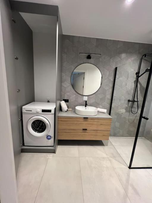 קרקוב Lwowska 10 Residence, Rodzinny Apart מראה חיצוני תמונה